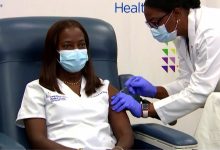 Photo of Video: Covid-19 Vaccination began in US on Monday