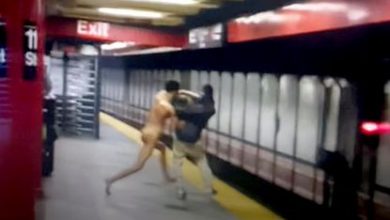 Photo of Naked man electrocuted during fight on subway tracks in Harlem (video)