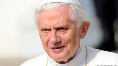 Photo of Former Pope Benedict XVI dies at 95