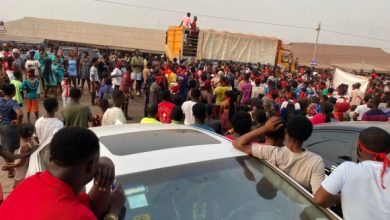 Photo of Videos: Agogo residents outraged over Salt FM closure, suspect witch hunt