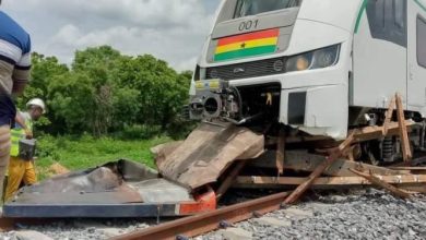 Photo of Ghana’s newly imported train involved in accident during test run
